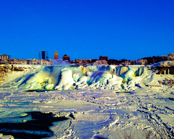 Image of 033 Frozen Niagara