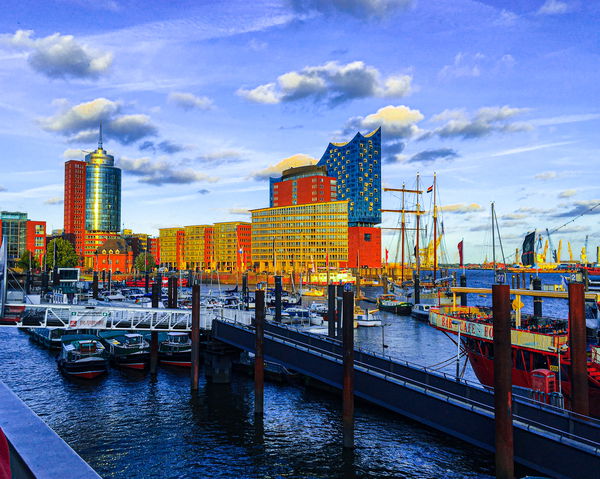 Image of 034 The Harbour and the Elphi